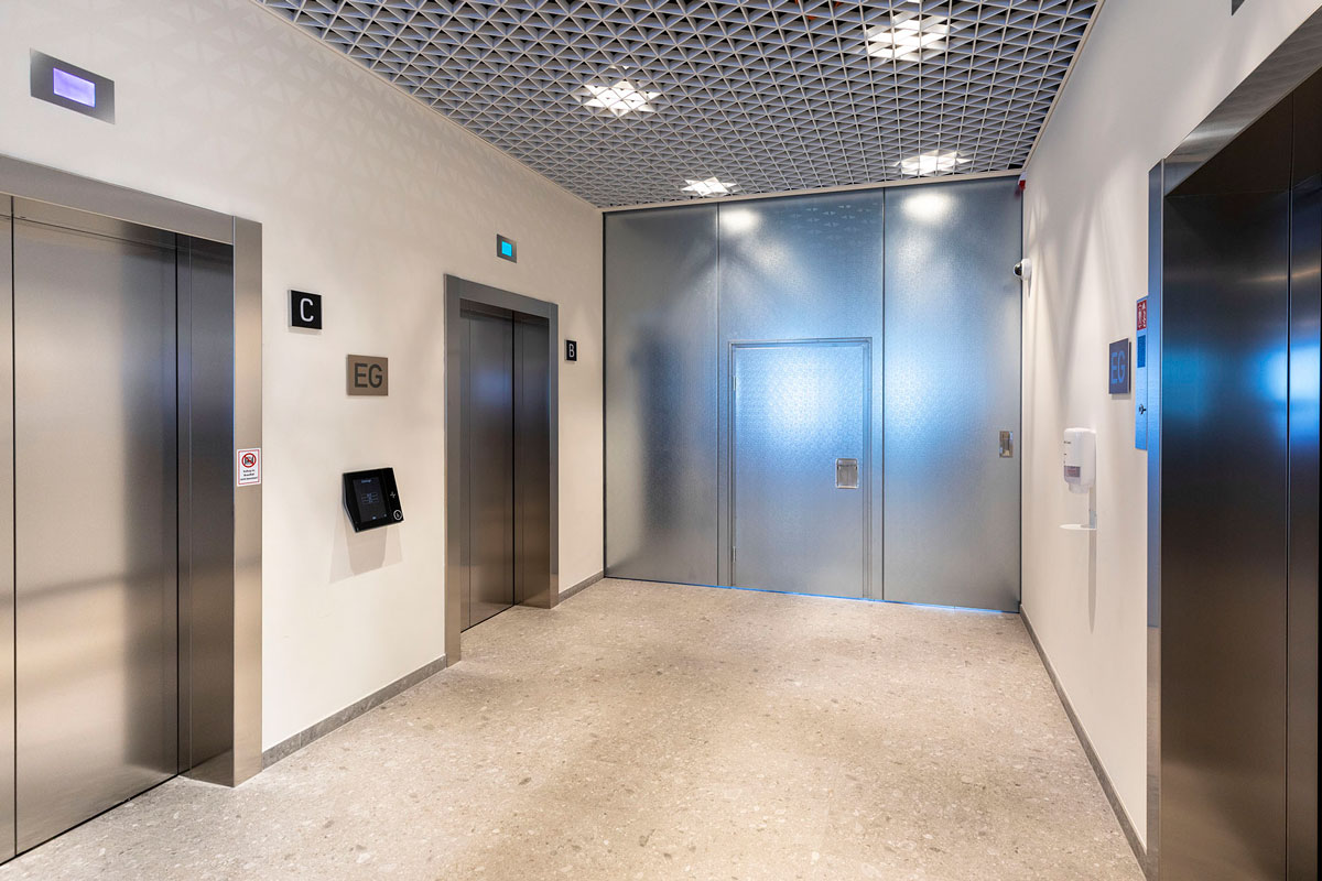 Portes en acier et acier inoxydable STS / STU Hörmann