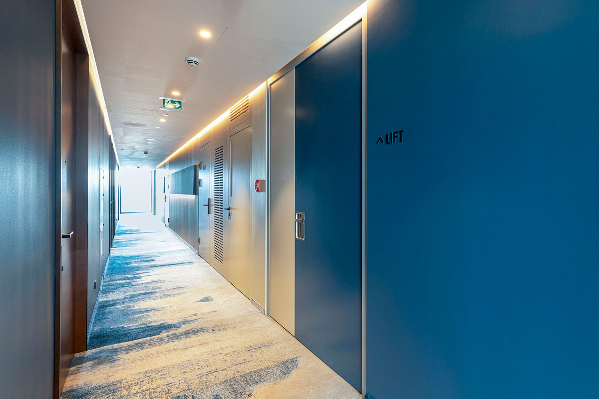 Portes en acier et acier inoxydable STS / STU Hörmann