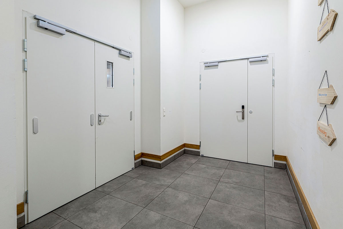 Portes en acier et acier inoxydable STS / STU Hörmann